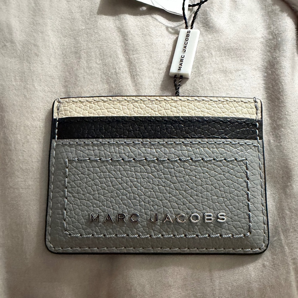 Marc Jacobs card wallet- New With Tags